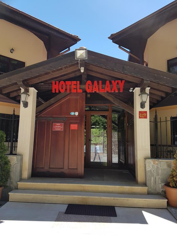 Galaxy Hotel Chiflik Exteriör bild